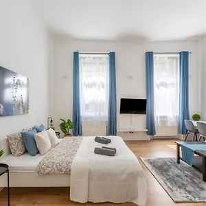  Casa vacanze Exclusive With Sauna Next To The New York Café
